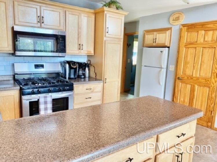 21330 Long Lake Road Ishpeming, MI 49849 - Photo 16 of 39