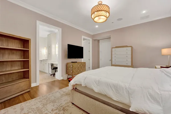a view of a walk in closet