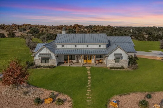 $875,000 | 235 Mr Charlie Lane, Round Mountain, TX 78663