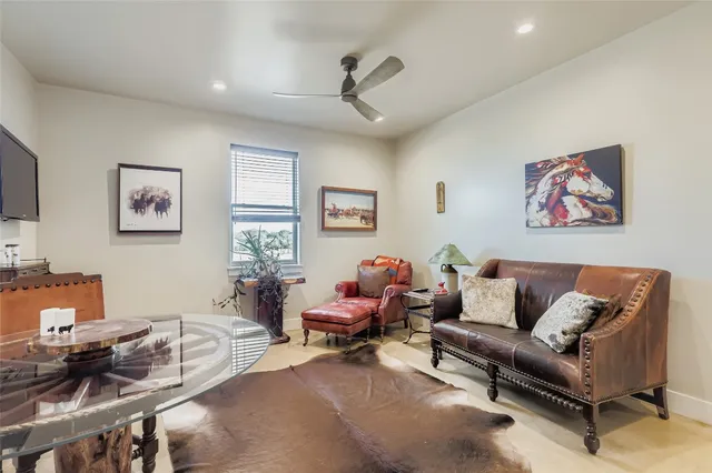 $875,000 | 235 Mr Charlie Lane, Round Mountain, TX 78663