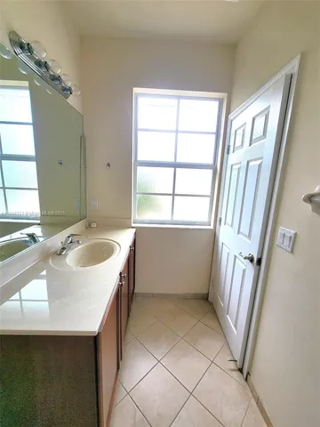 $2,400 | 9031 Southwest 227th Street, Unit 5, Cutler Bay, FL 33190