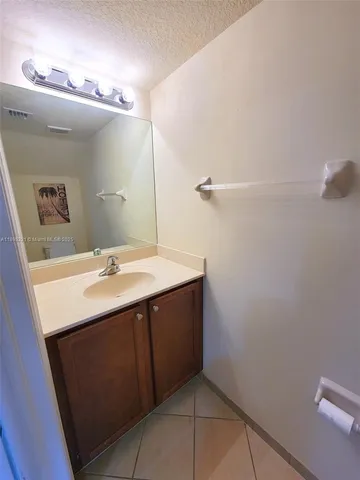 $2,400 | 9031 Southwest 227th Street, Unit 5, Cutler Bay, FL 33190