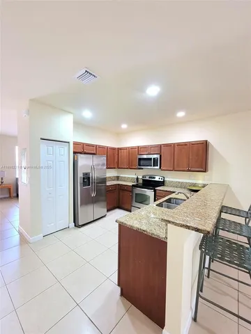 $2,400 | 9031 Southwest 227th Street, Unit 5, Cutler Bay, FL 33190