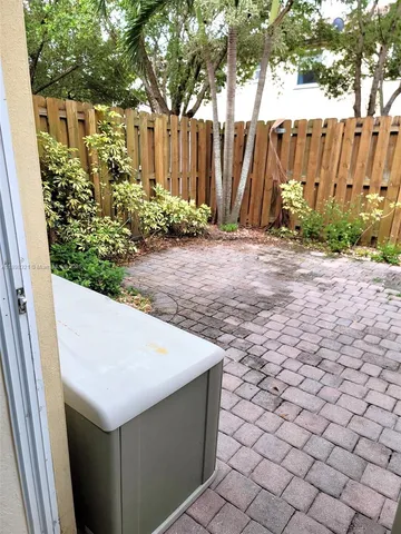 $2,400 | 9031 Southwest 227th Street, Unit 5, Cutler Bay, FL 33190
