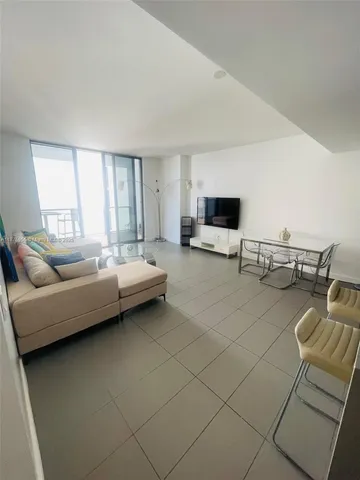 $433,000 | 1600 Northeast 1st Avenue, Unit 2019, Miami, FL 33132