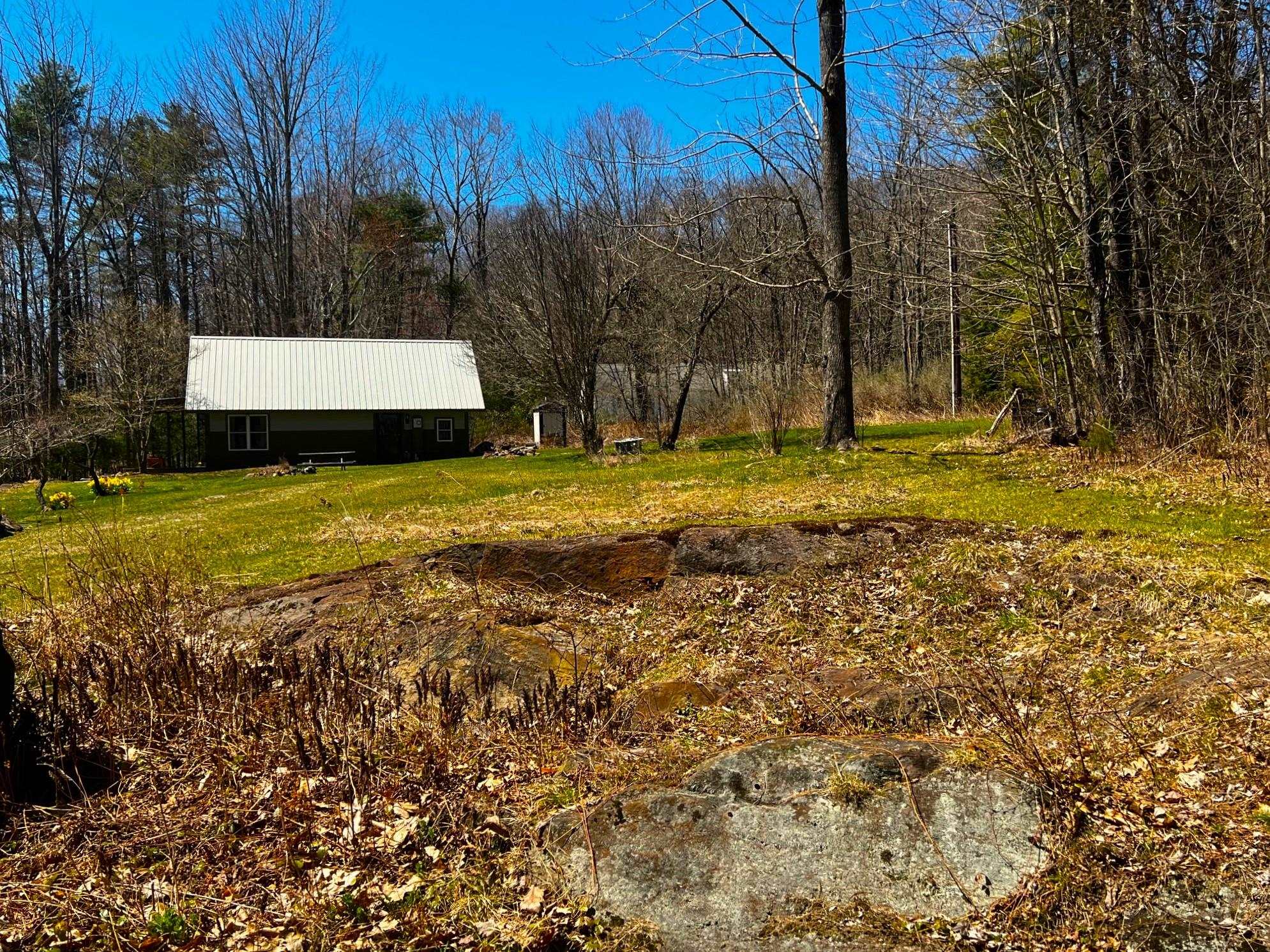 208 Breed Road Harrisville, NH 03450 - Photo 4 of 36