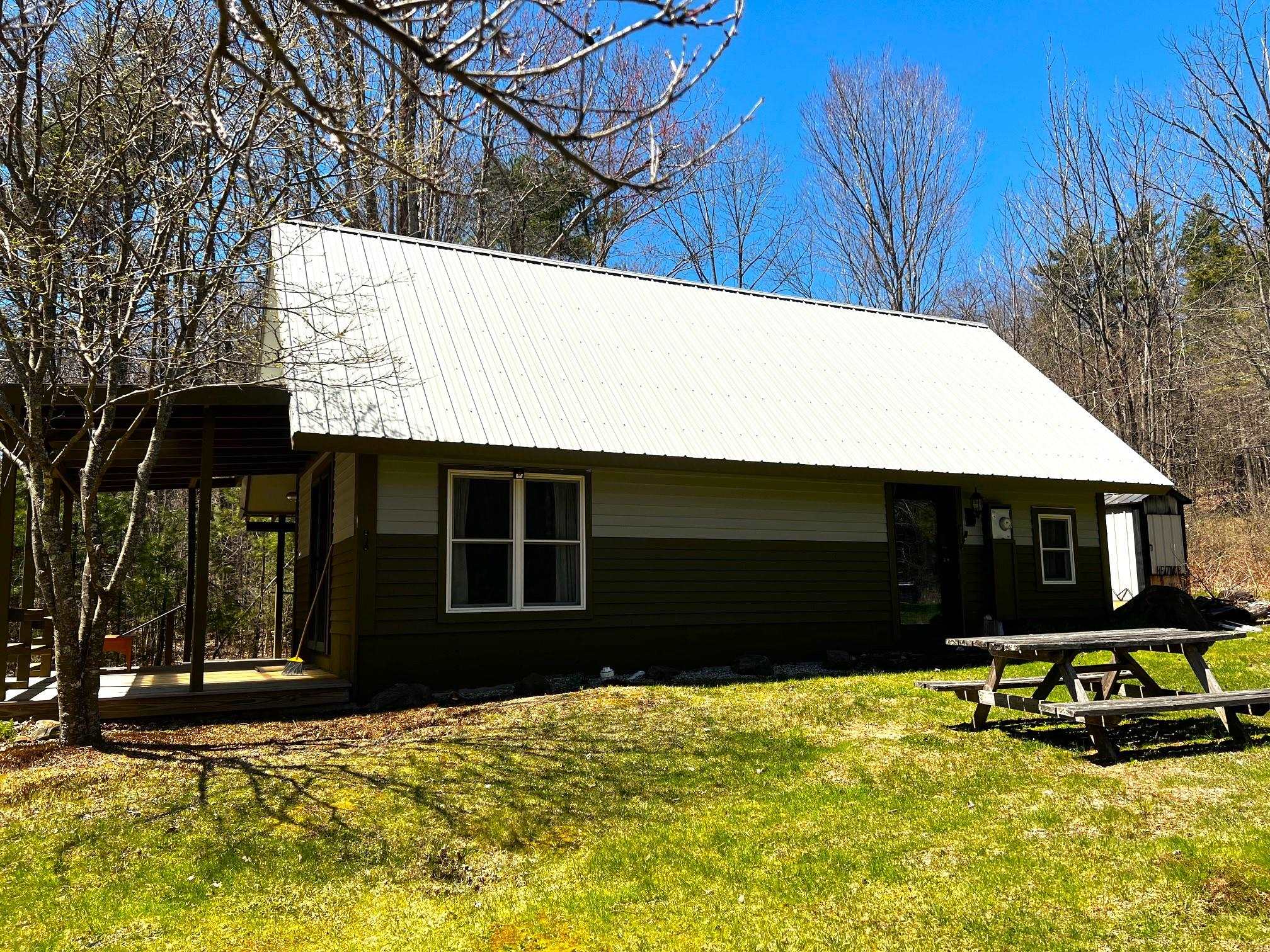 208 Breed Road Harrisville, NH 03450 - Photo 5 of 36