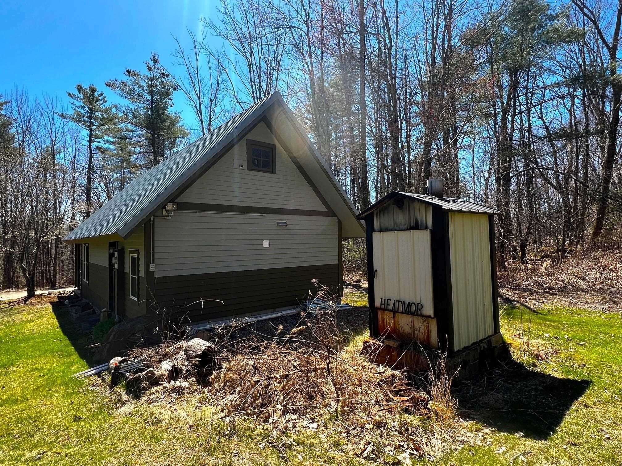 208 Breed Road Harrisville, NH 03450 - Photo 6 of 36