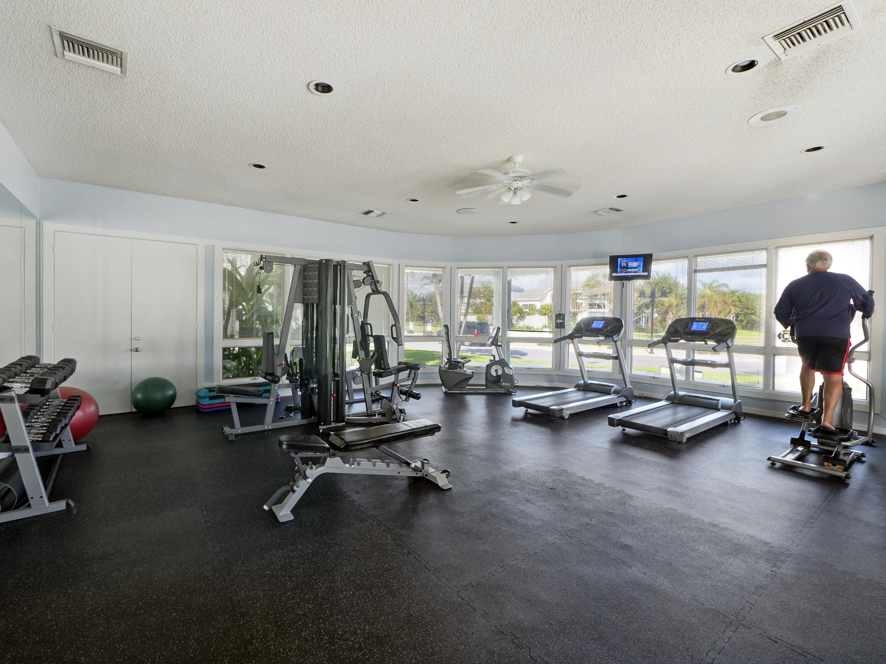 607 Mainsail Circle Jupiter, FL 33477 - Photo 30 of 33 Gym
