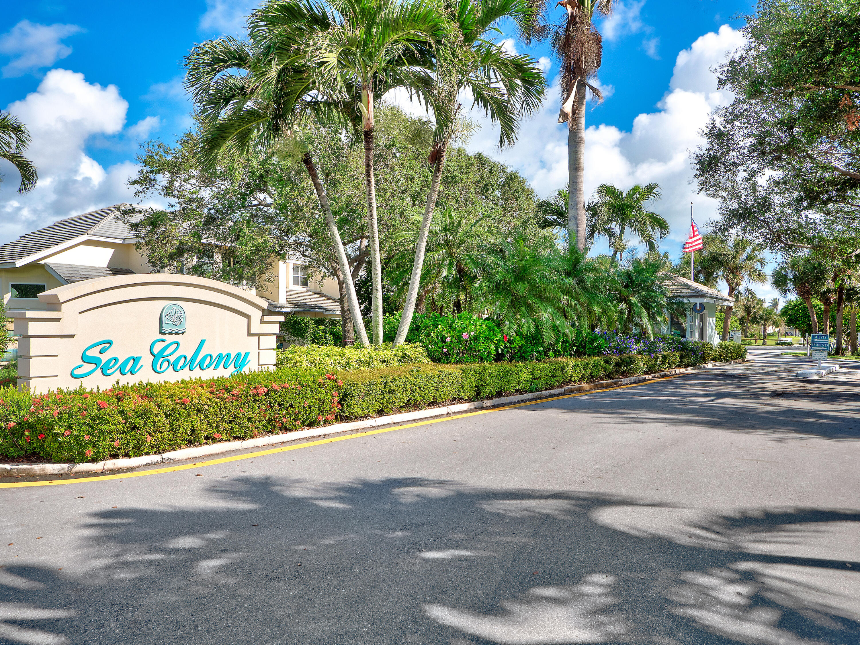 607 Mainsail Circle Jupiter, FL 33477 - Photo 31 of 33 24/7 Gated Entry