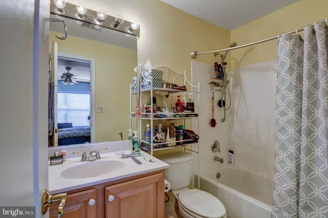 $825,000 | 14237 Clubhouse Road, Gainesville, VA 20155