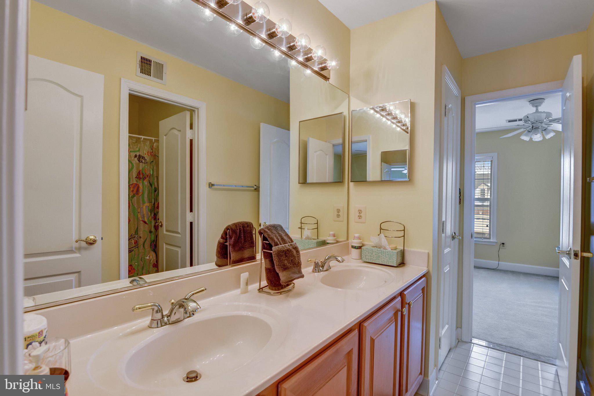 14237 Clubhouse Road Gainesville, VA 20155 - Photo 35 of 60