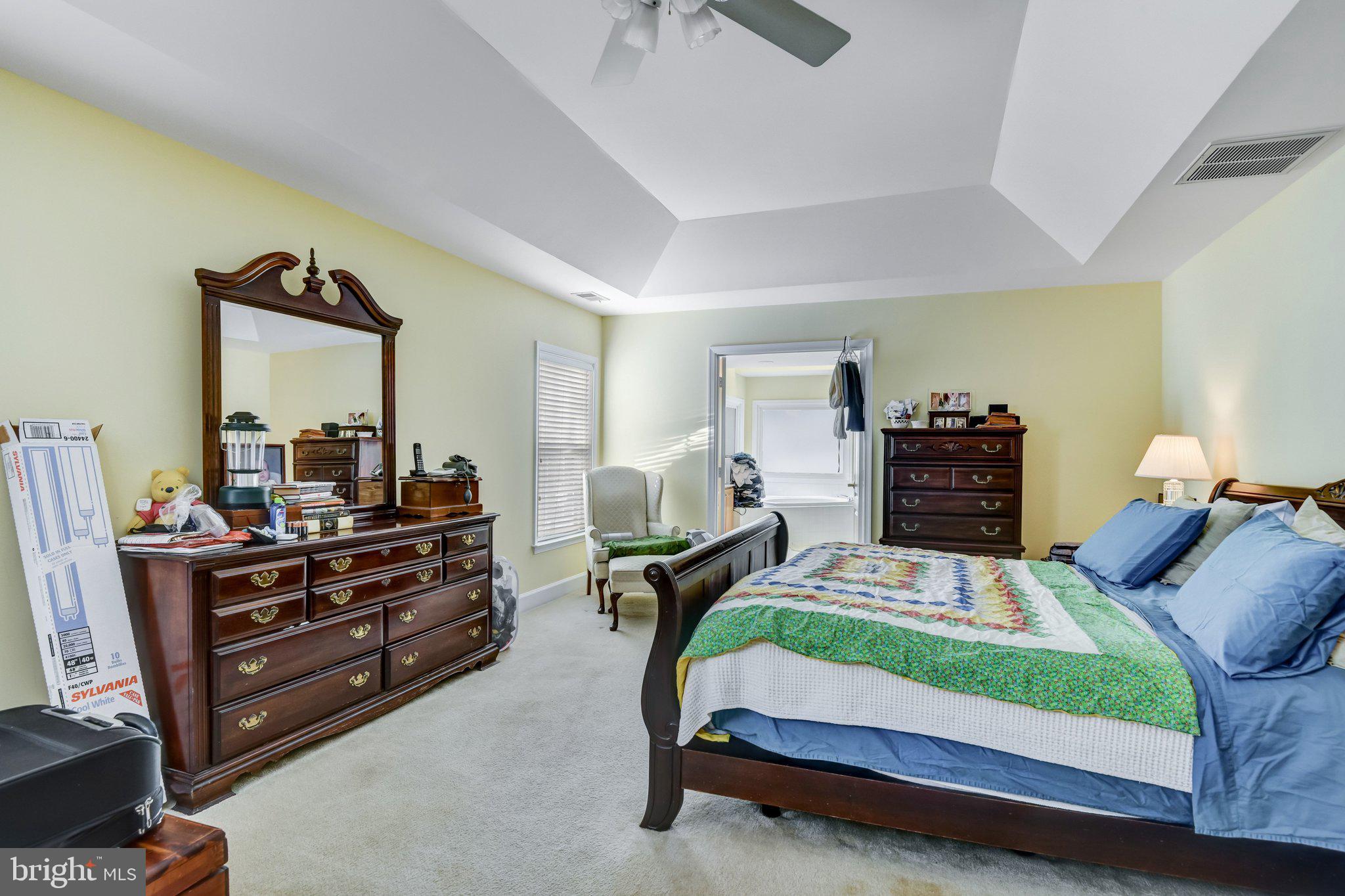 14237 Clubhouse Road Gainesville, VA 20155 - Photo 38 of 60