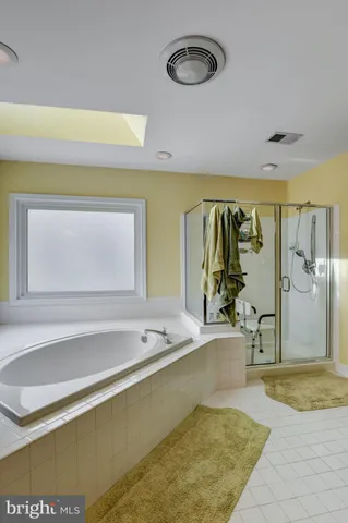 $825,000 | 14237 Clubhouse Road, Gainesville, VA 20155