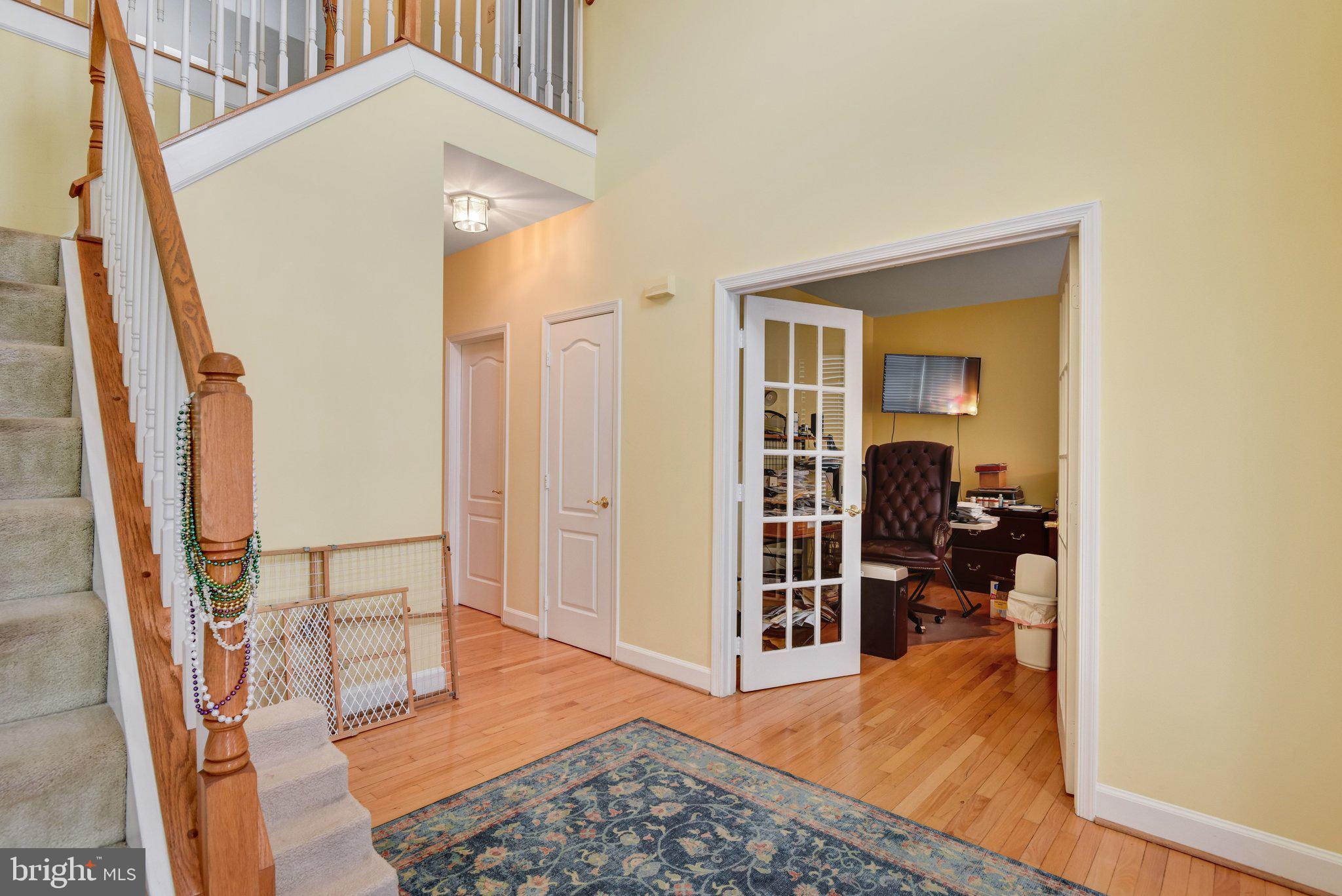 14237 Clubhouse Road Gainesville, VA 20155 - Photo 5 of 60