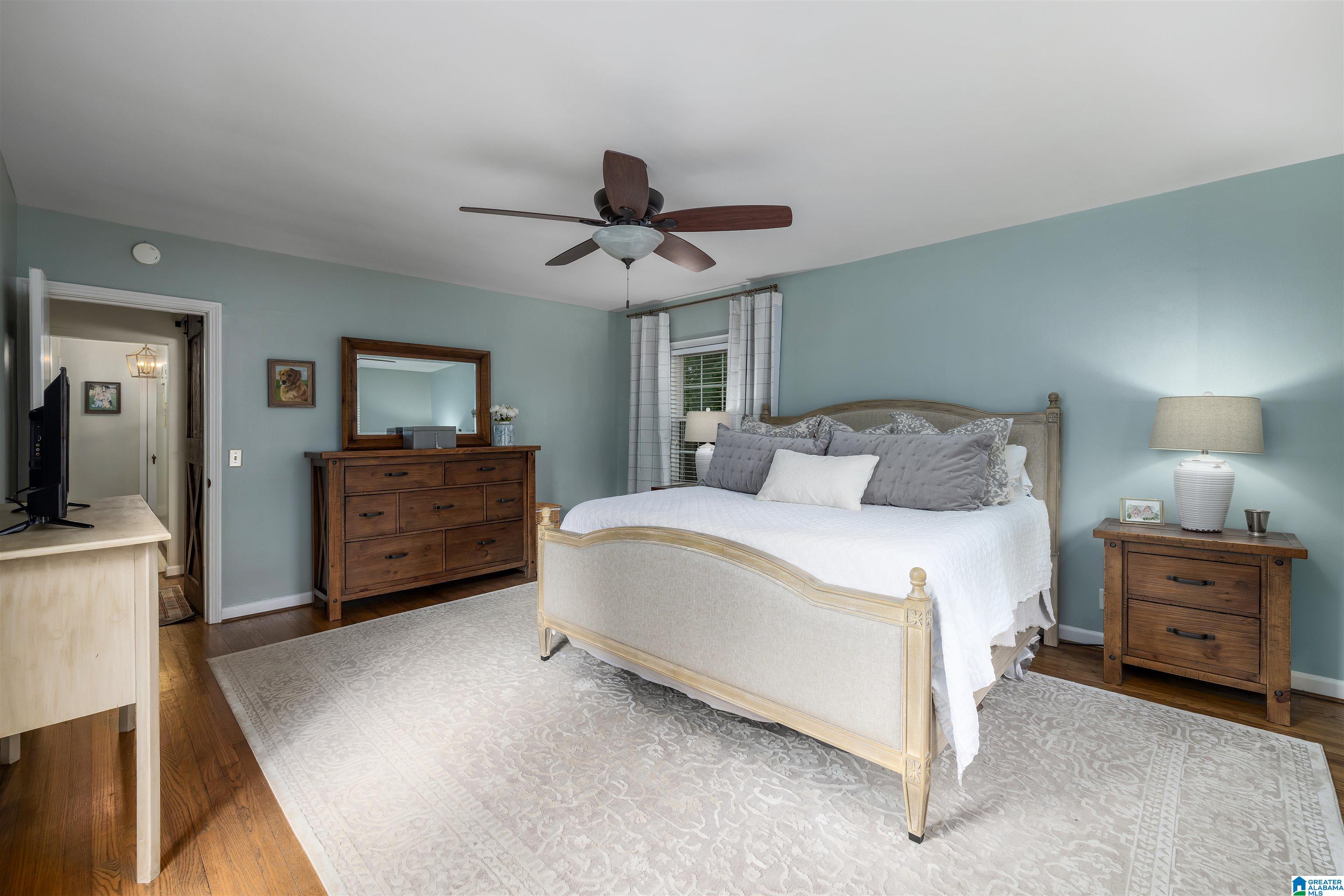 813 Columbiana Road Birmingham, AL 35209 - Photo 29 of 45