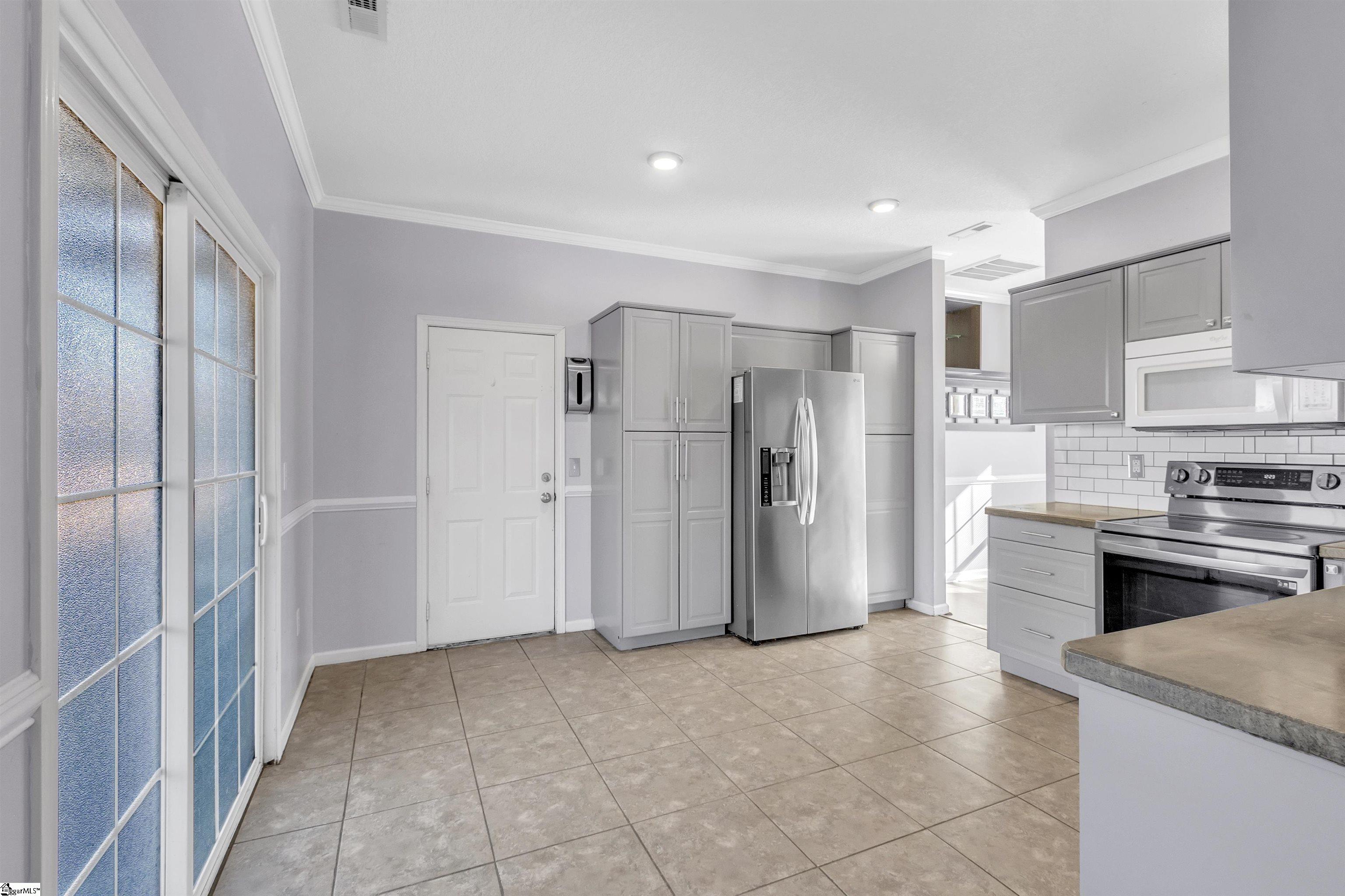 511 Indiana Court Lyman, SC 29365 - Photo 5 of 35 Gallery Image 5
