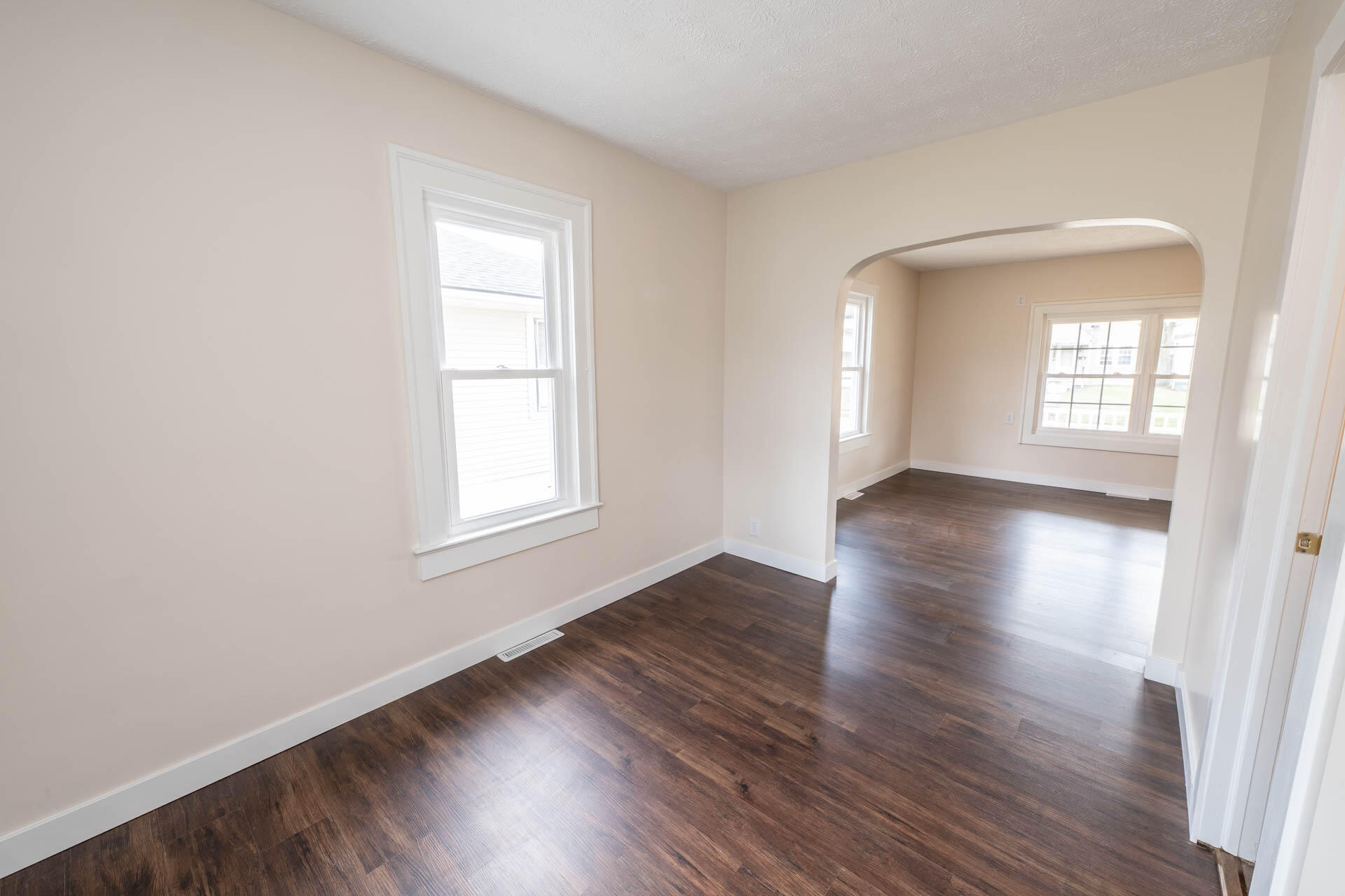 708 Rice Street Springfield, OH 45505 - Photo 5 of 61