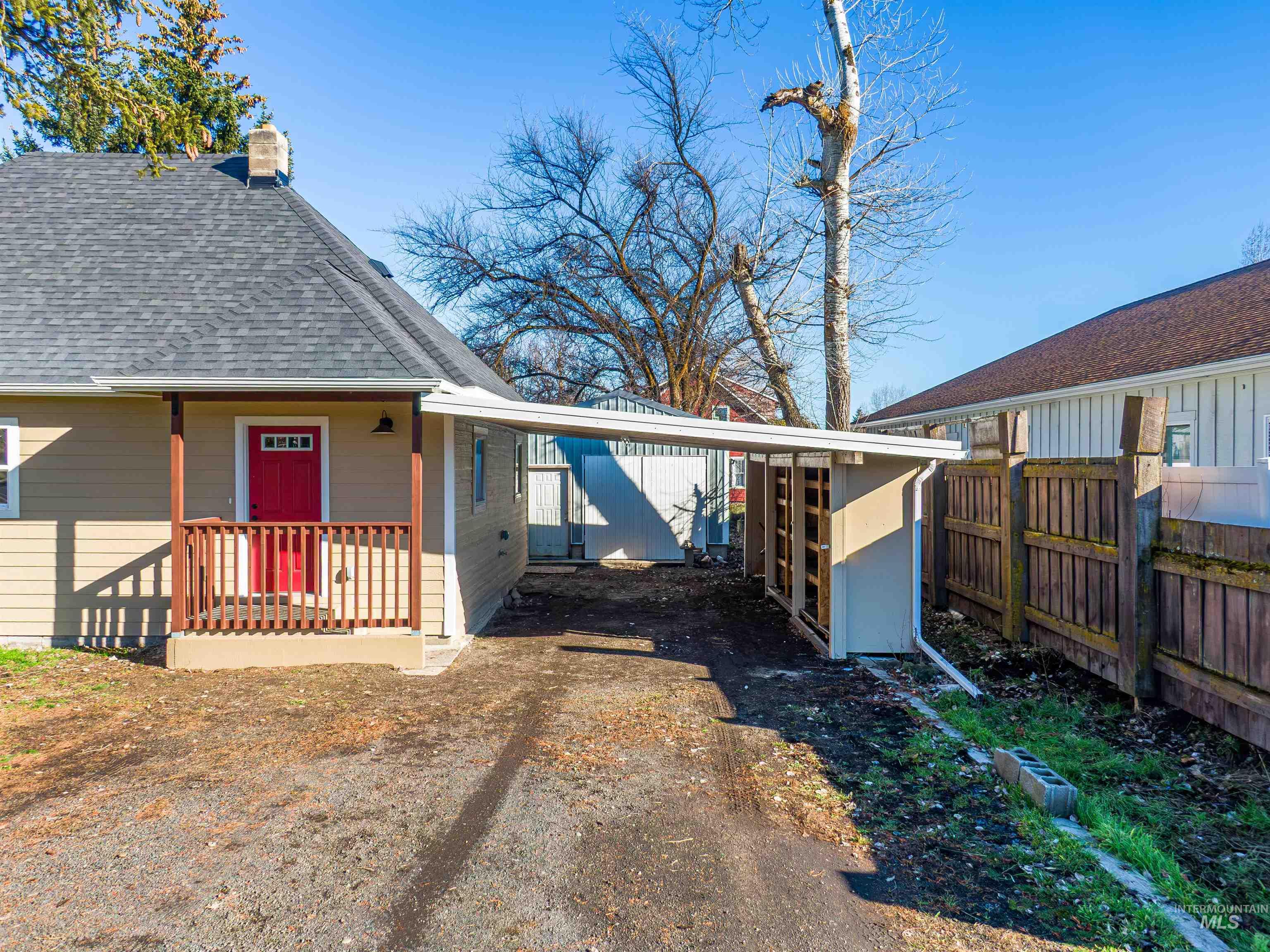 1605 East F Street Moscow, ID 83843 - Photo 3 of 50