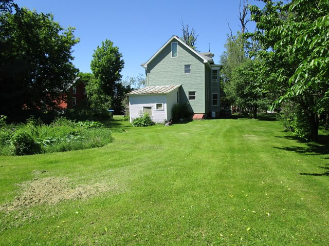 19 Champlain Street Rouses Point, NY 12979 - Photo 32 of 33 Gallery Image 32