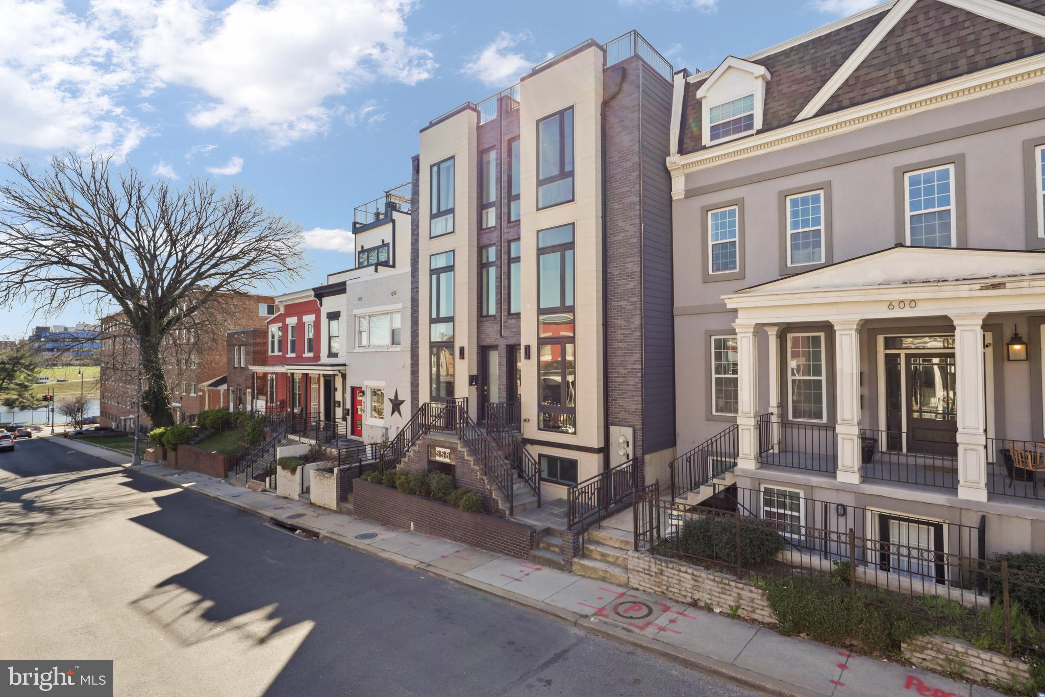 558 Harvard Street Northwest, Unit B Washington, DC 20001 - Photo 61 of 67