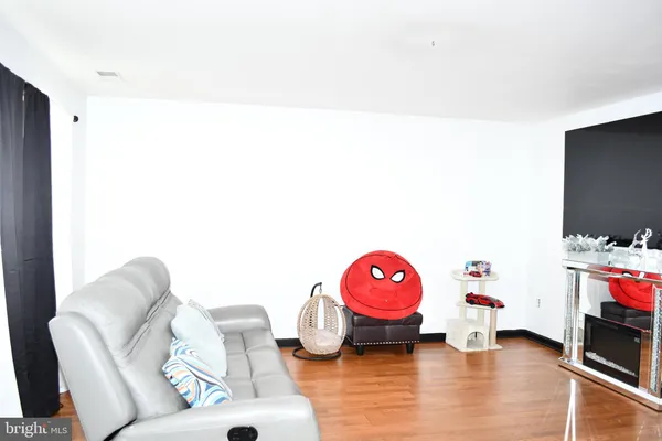 $2,000 | 46 Hillside Court, Westminster, MD 21157