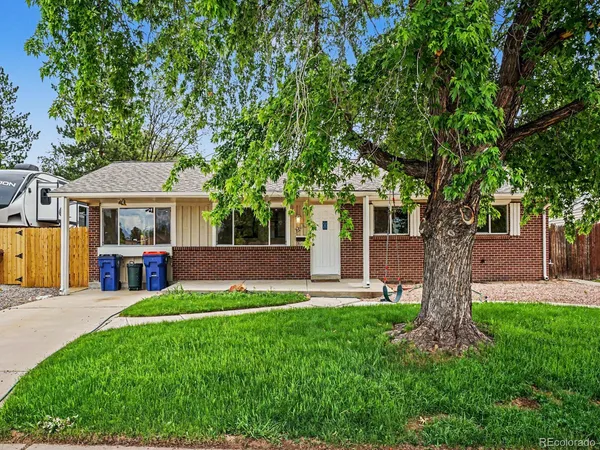 $569,900 | 930 Hemlock Way, Broomfield, CO 80020