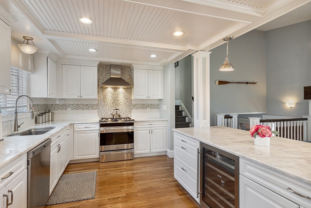 60 Gale Road Swampscott, MA 01907 - Photo 12 of 42