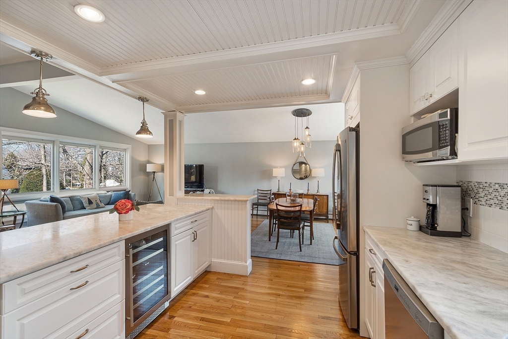 60 Gale Road Swampscott, MA 01907 - Photo 13 of 42