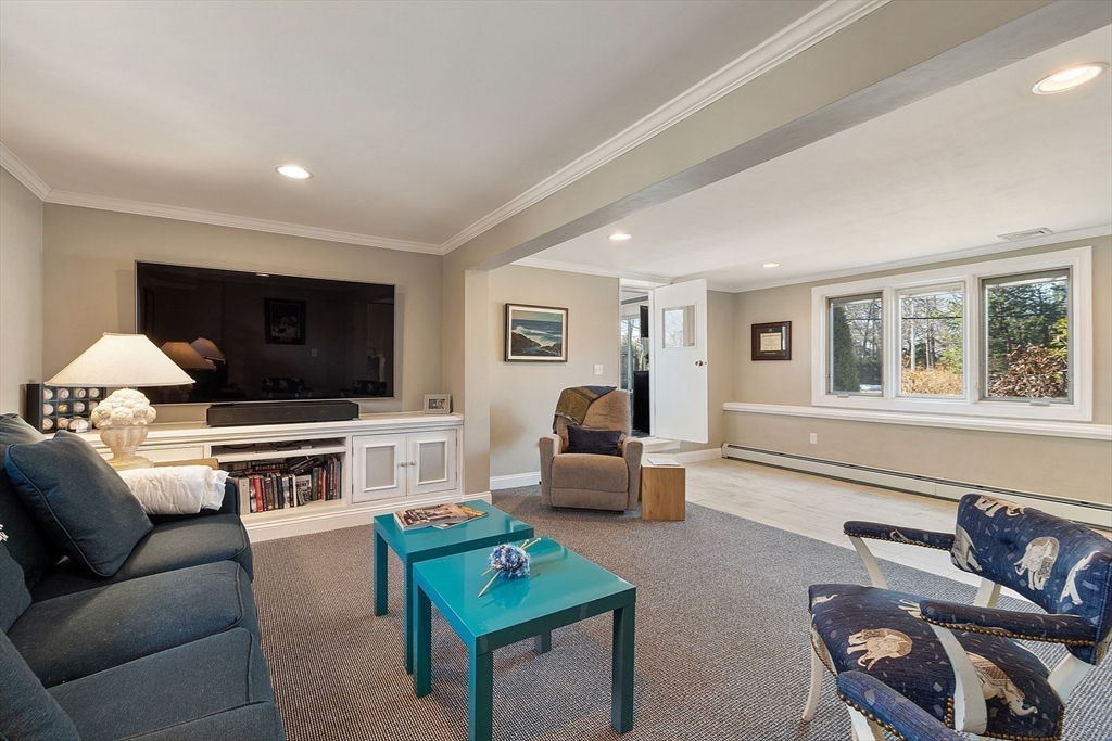 60 Gale Road Swampscott, MA 01907 - Photo 17 of 42