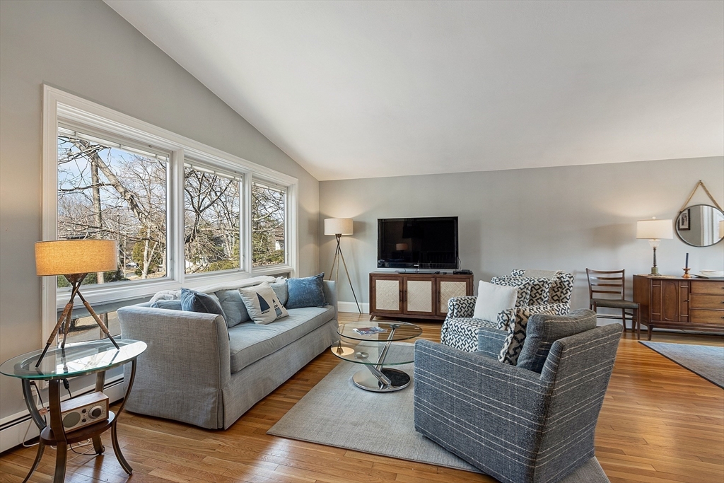 60 Gale Road Swampscott, MA 01907 - Photo 6 of 42