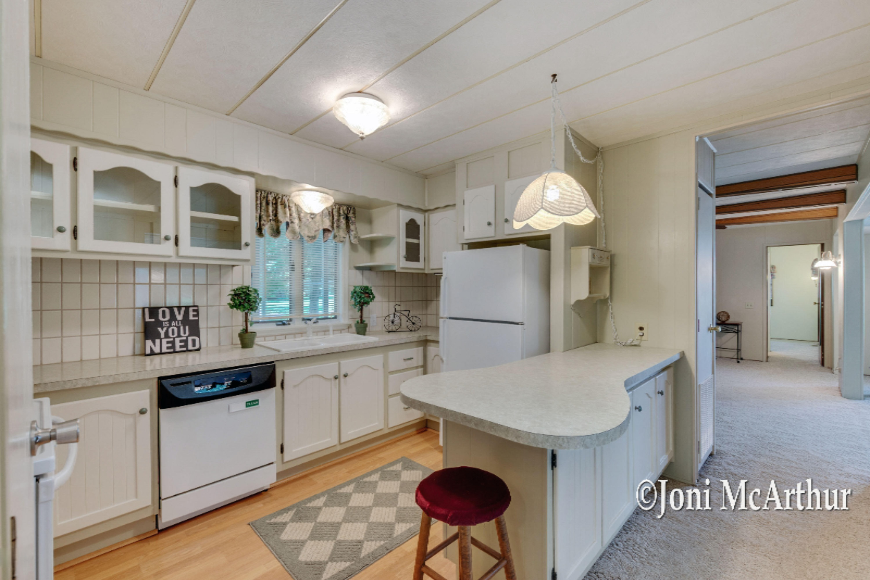 10319 Fisk Road Belding, MI 48809 - Photo 12 of 35 12 Kitchen