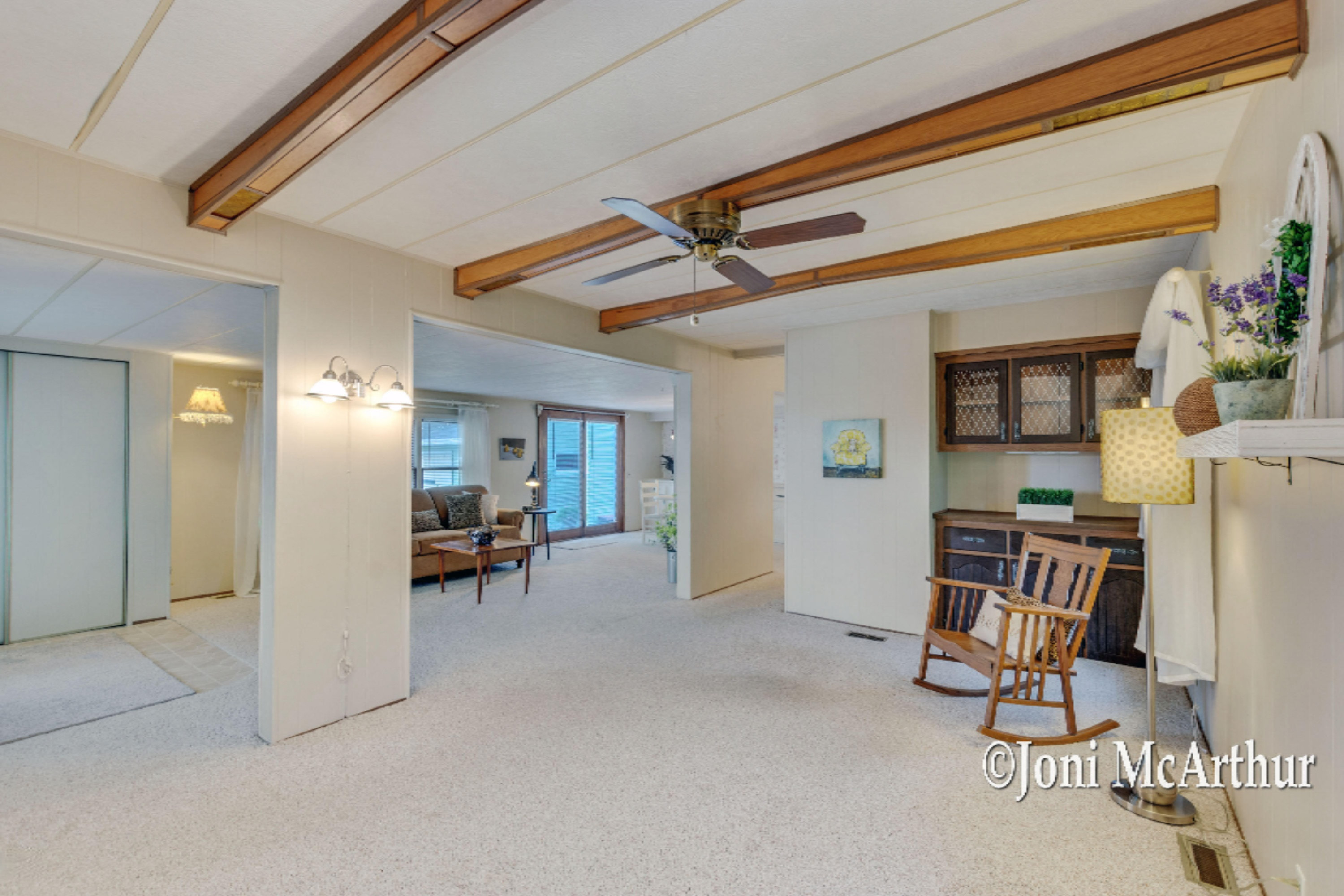 10319 Fisk Road Belding, MI 48809 - Photo 15 of 35 15 Living Area