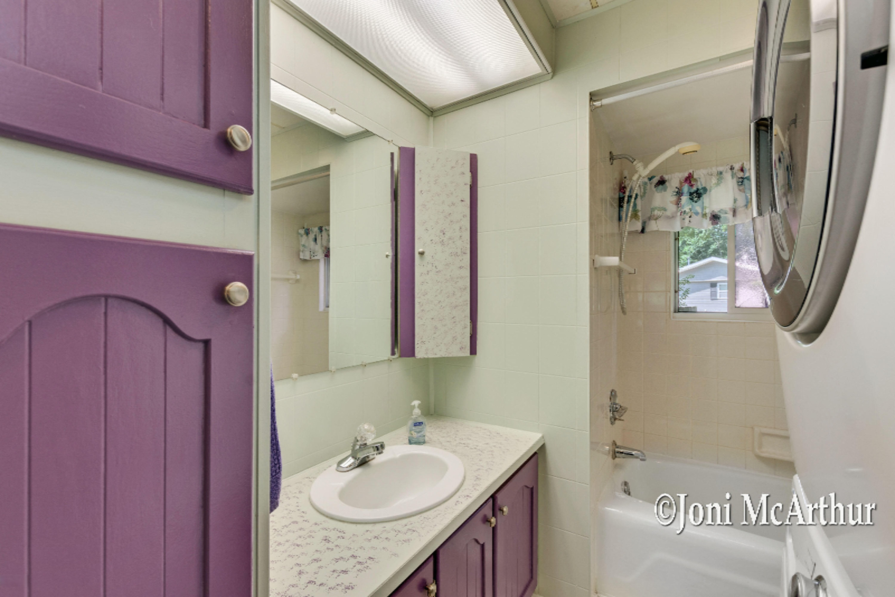 10319 Fisk Road Belding, MI 48809 - Photo 22 of 35 22 Full Bath and Laundry