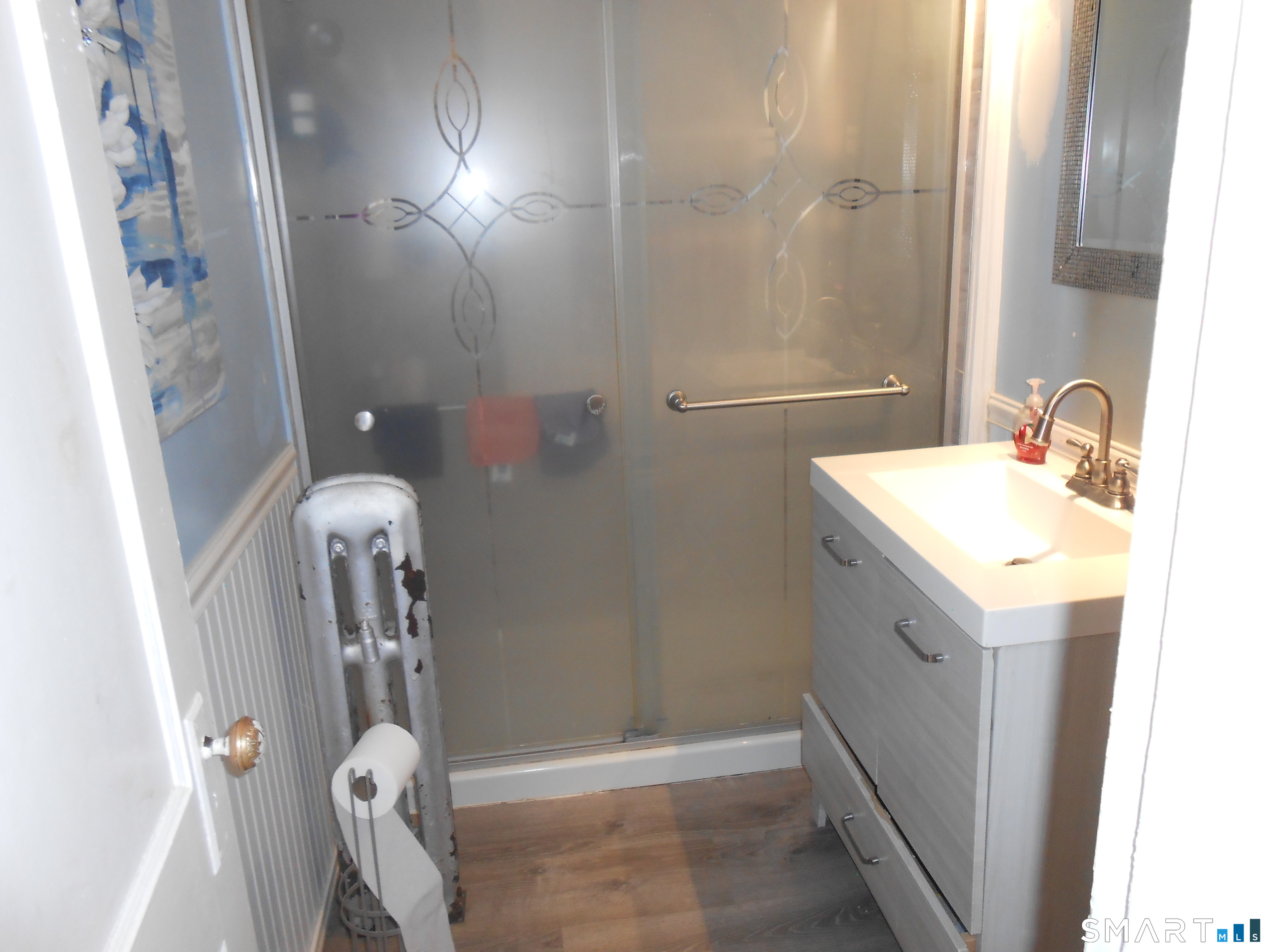 95 Savoy Street Bridgeport, CT 06606 - Photo 26 of 34