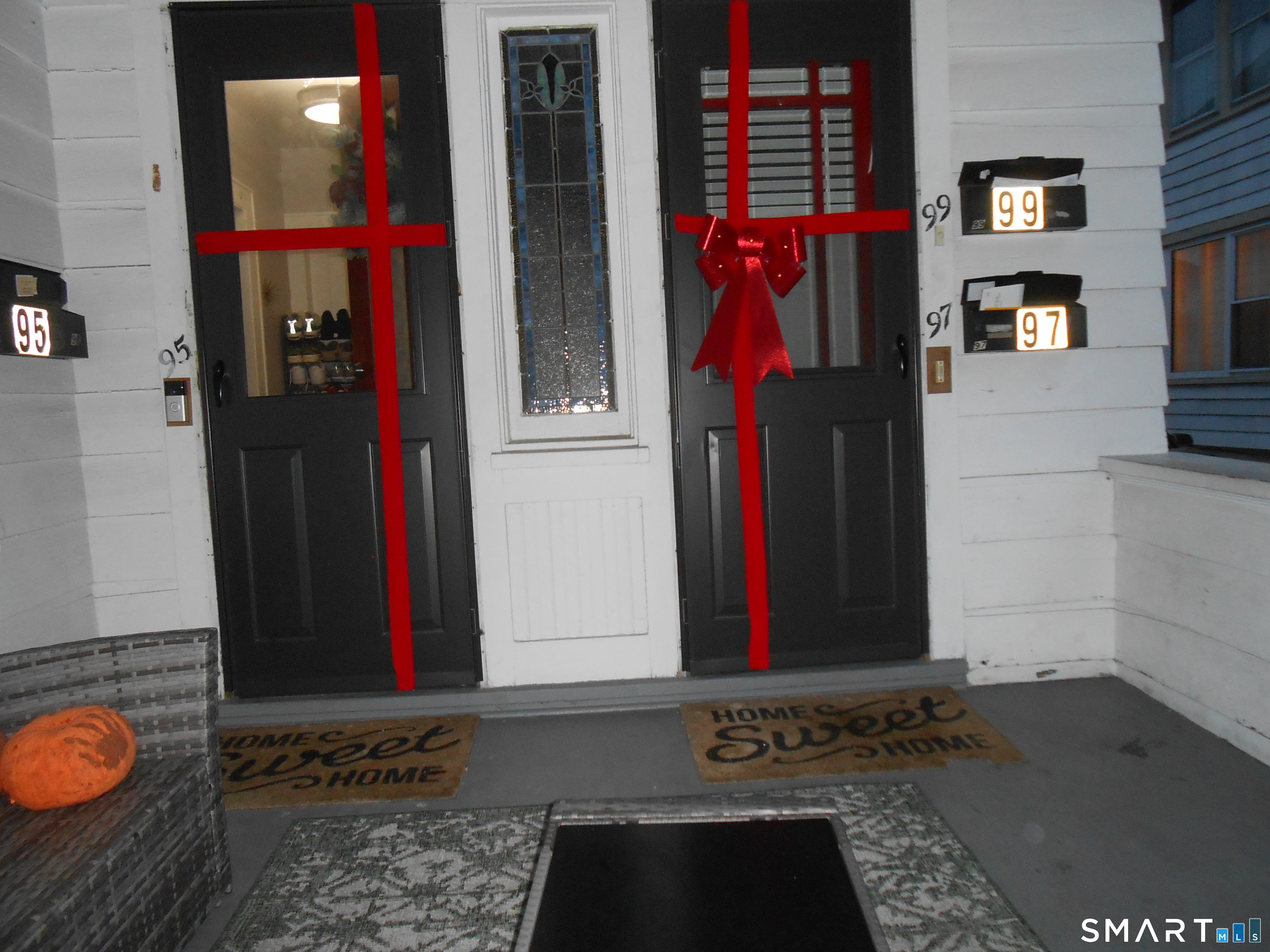 95 Savoy Street Bridgeport, CT 06606 - Photo 29 of 34 a view of a entryway