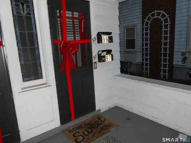 $798,000 | 95 Savoy Street, Bridgeport, CT 06606