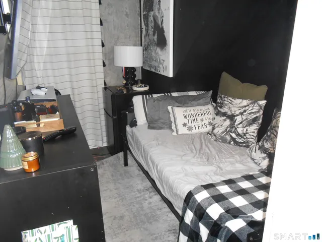 $798,000 | 95 Savoy Street, Bridgeport, CT 06606