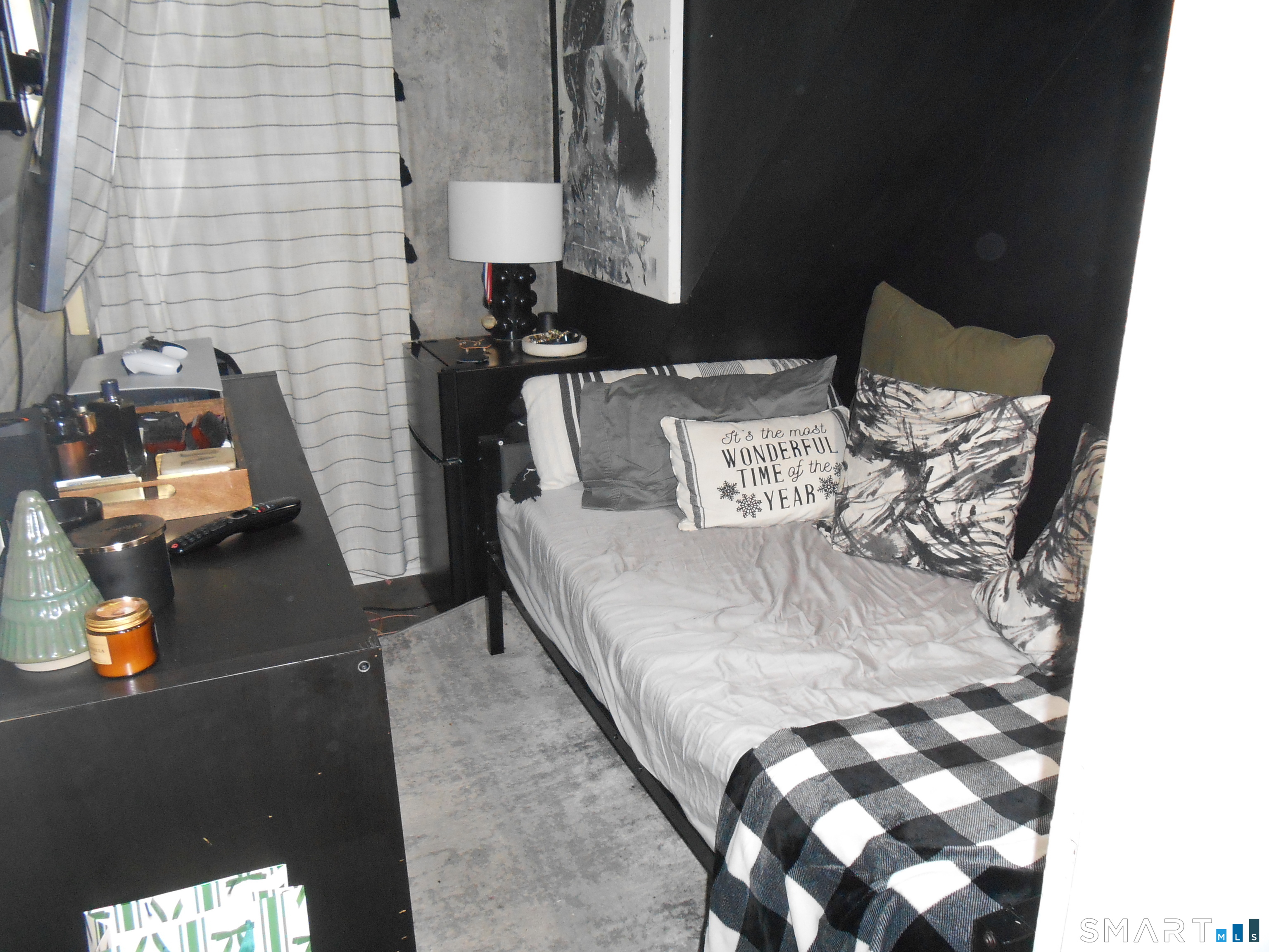 95 Savoy Street Bridgeport, CT 06606 - Photo 7 of 34