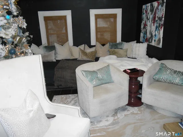 $798,000 | 95 Savoy Street, Bridgeport, CT 06606