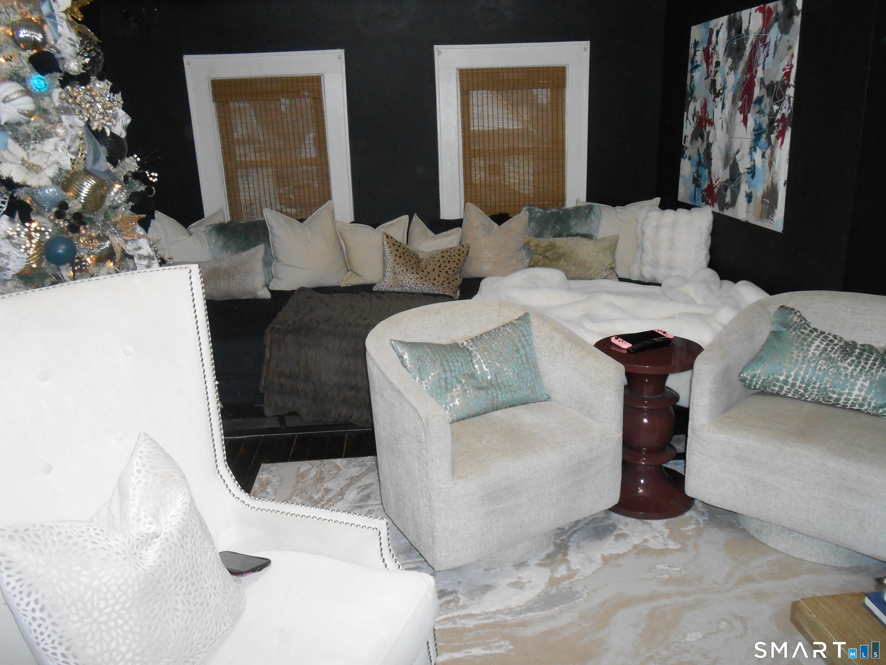 95 Savoy Street Bridgeport, CT 06606 - Photo 8 of 34