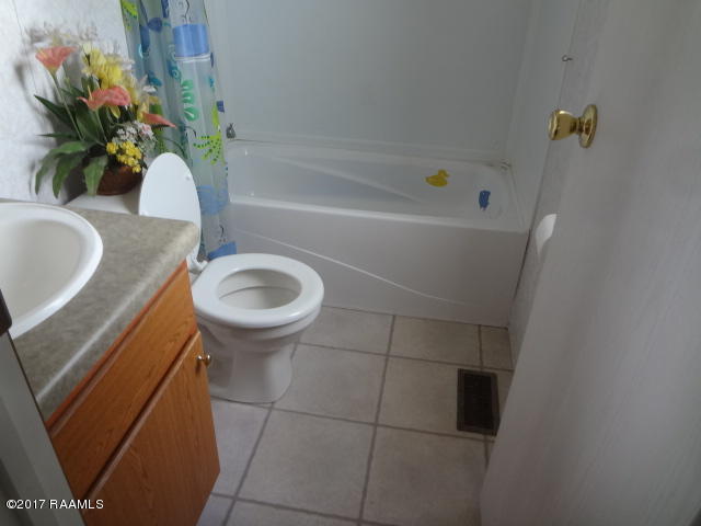 1105 Hebrard Road Ville Platte, LA 70586 - Photo 6 of 6 Gallery Image 6