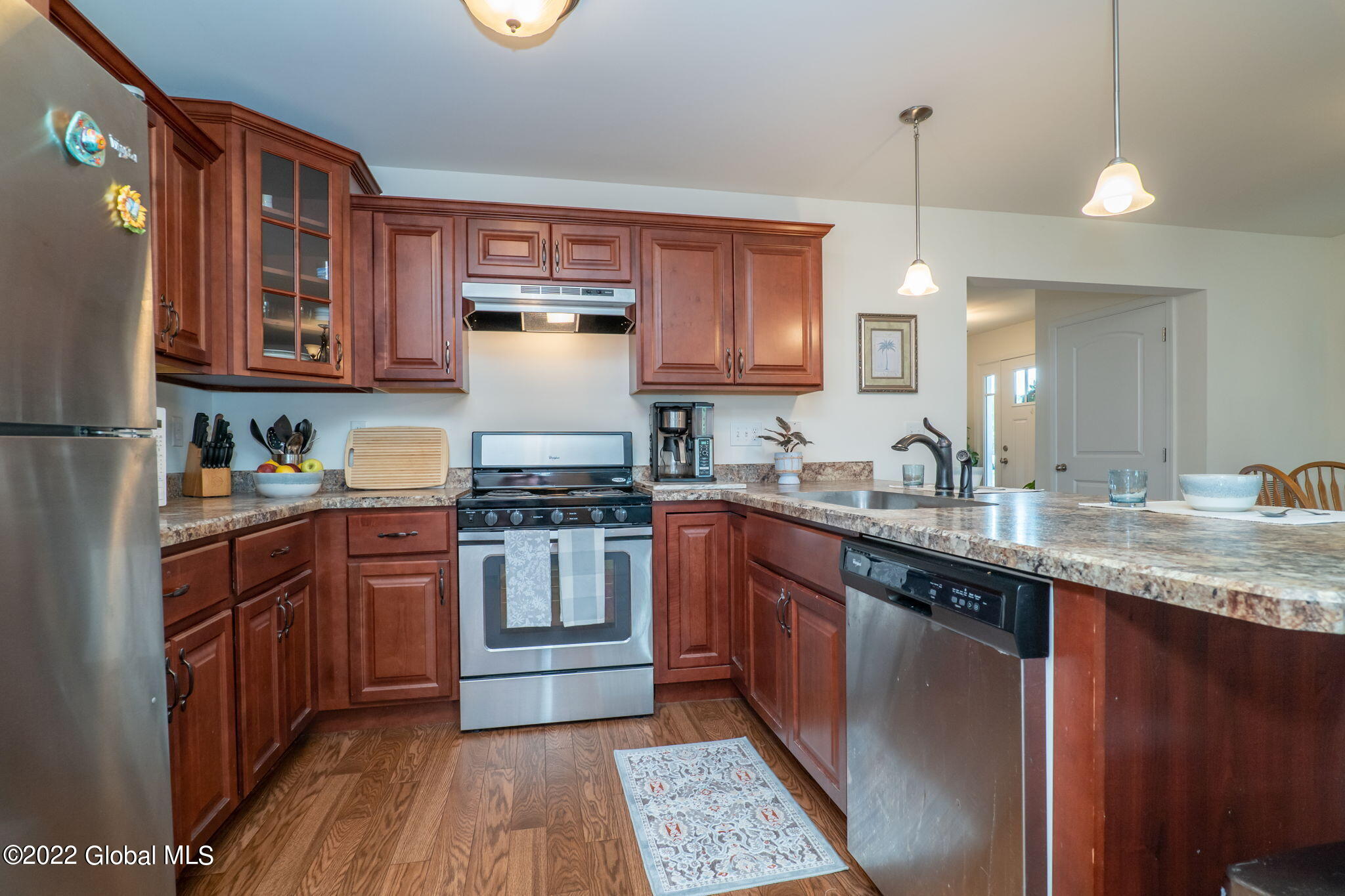 122 Paddock Circle Rotterdam, NY 12306 - Photo 12 of 35 12-web-or-mls-122PaddockCir-12