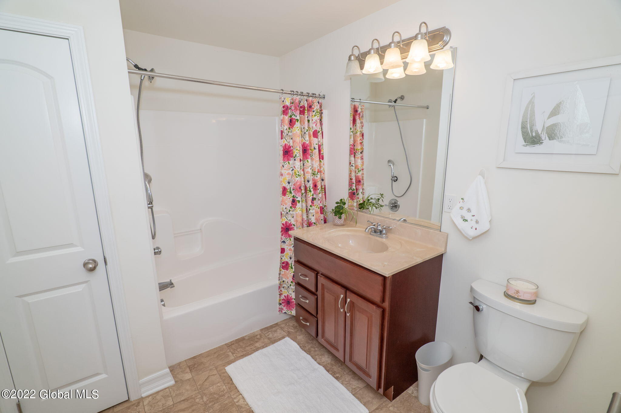 122 Paddock Circle Rotterdam, NY 12306 - Photo 20 of 35 20-web-or-mls-122PaddockCir-20