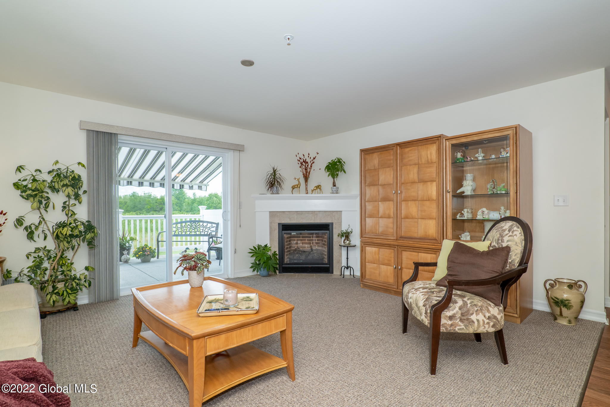 122 Paddock Circle Rotterdam, NY 12306 - Photo 9 of 35 9-web-or-mls-122PaddockCir-9