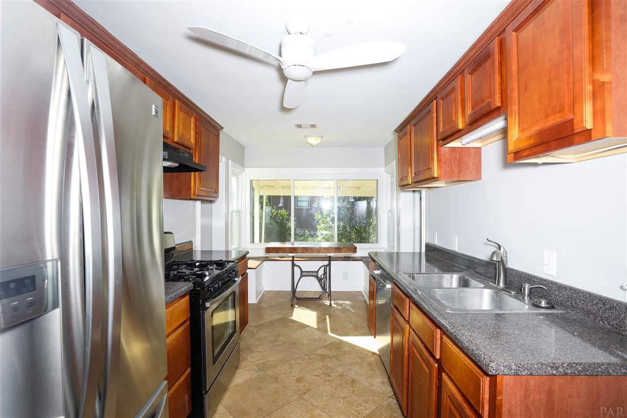 2109 North Spring Street Pensacola, FL 32501 - Photo 11 of 30