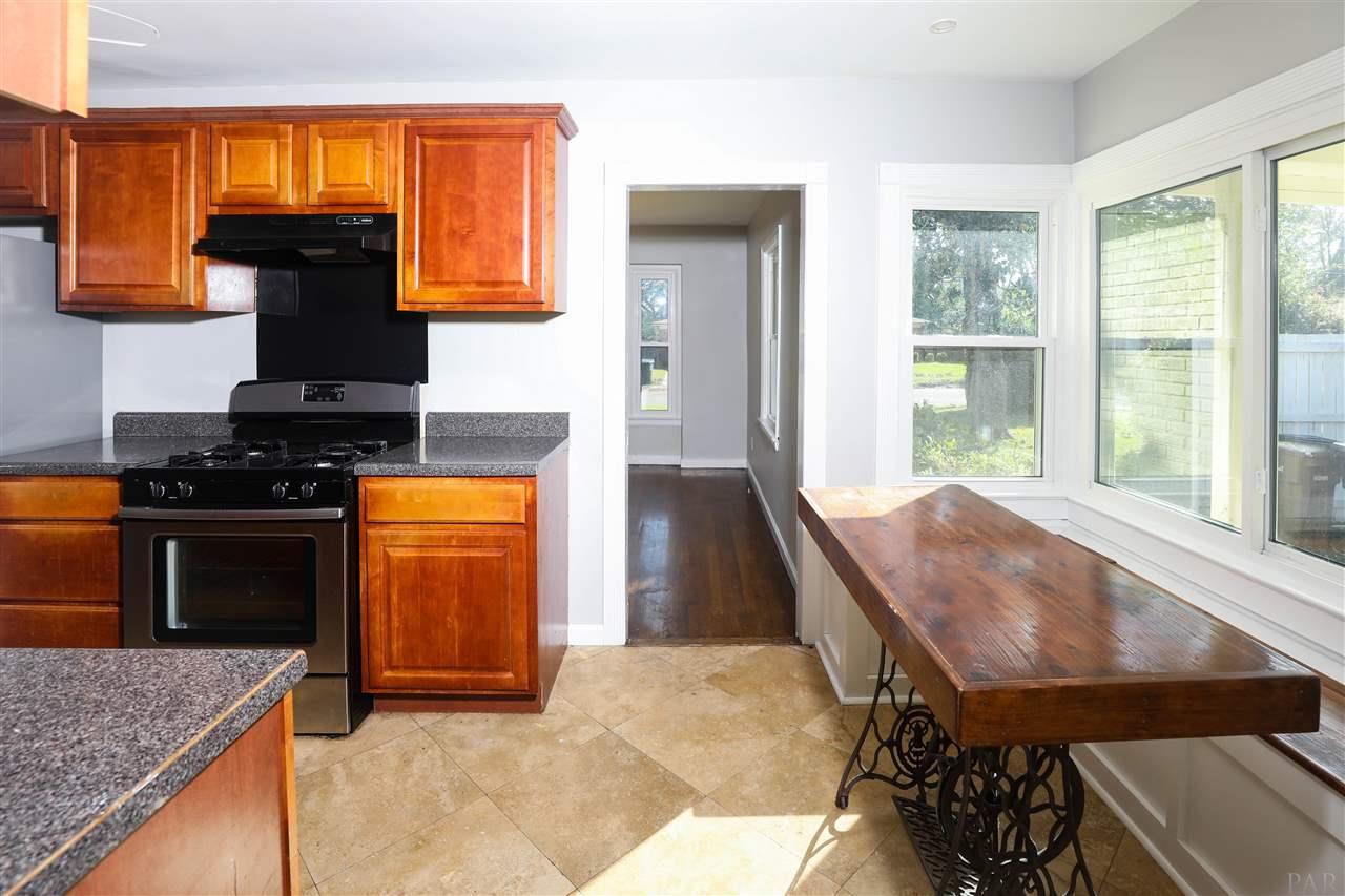 2109 North Spring Street Pensacola, FL 32501 - Photo 12 of 30
