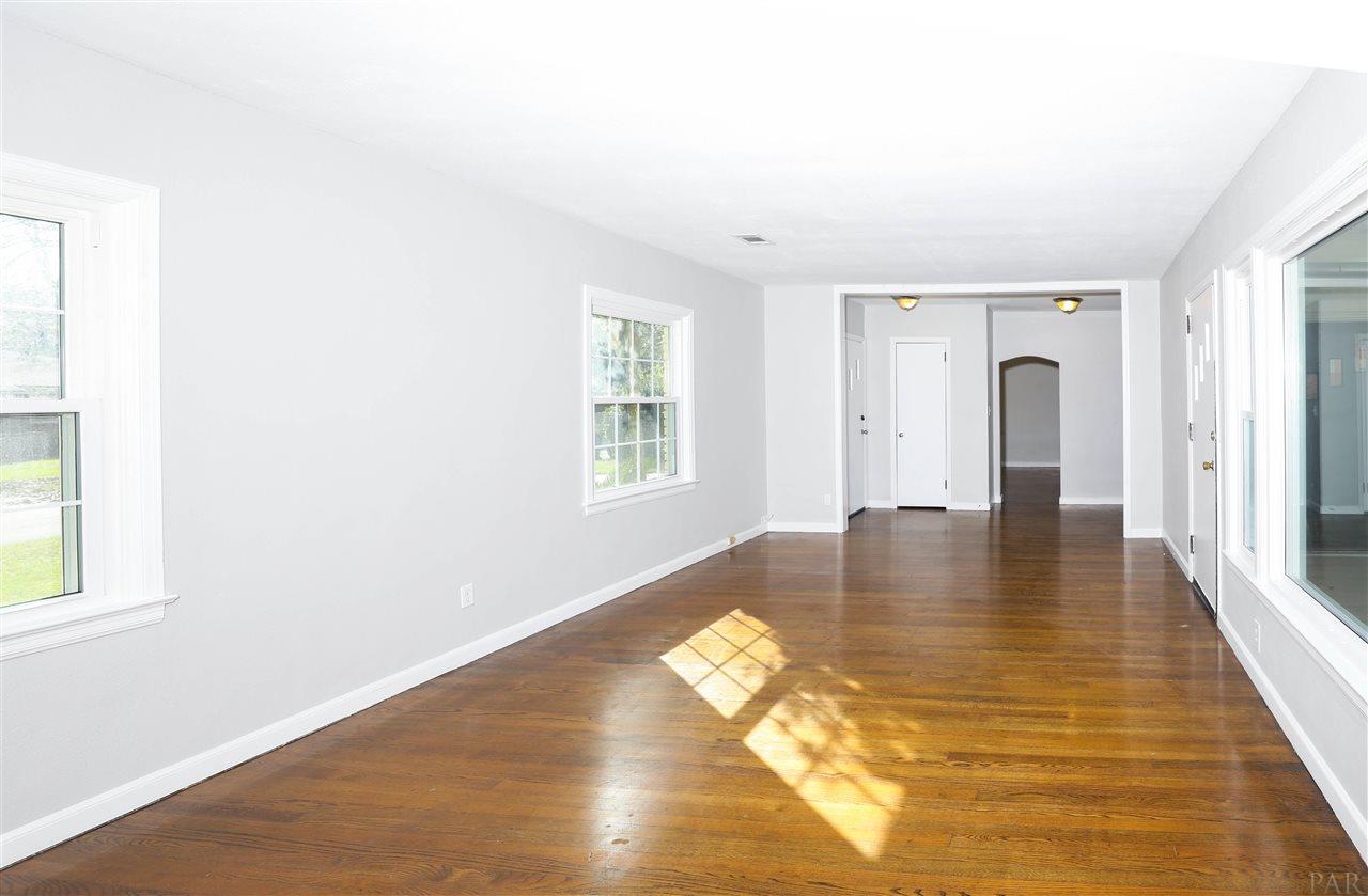 2109 North Spring Street Pensacola, FL 32501 - Photo 7 of 30