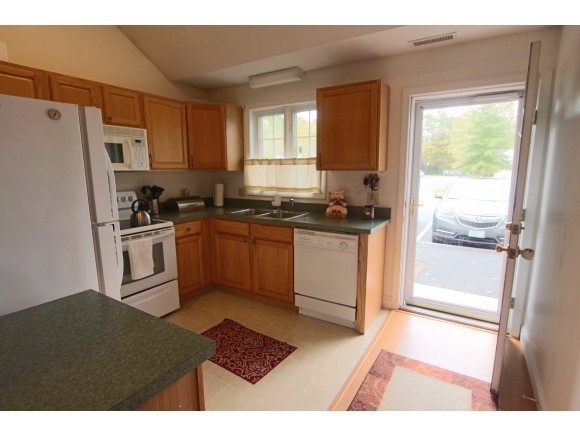 45 Bog Road, Unit UA1 Concord, NH 03303 - Photo 2 of 20