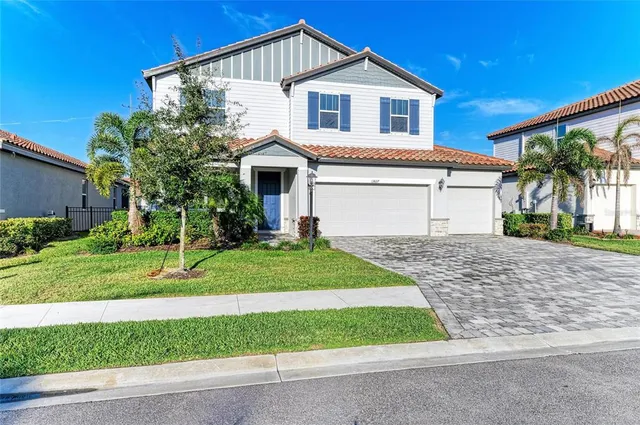 $3,300 | 13827 Green Hammock Place, Bradenton, FL 34211